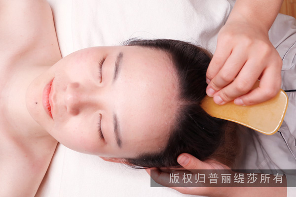 美容师怎么销售？把话说到顾客心坎去