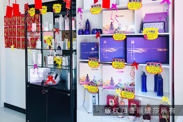 嘿嘿连载黄色柜